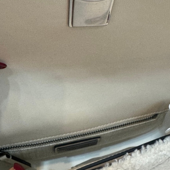 Tory Burch Britten Quilted Boucle Convertible Crossbody/ BNWT - Picture 4 of 7